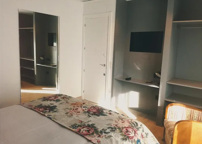 Piso Centrico De 3 Con Terraza Y Vistas דירה *