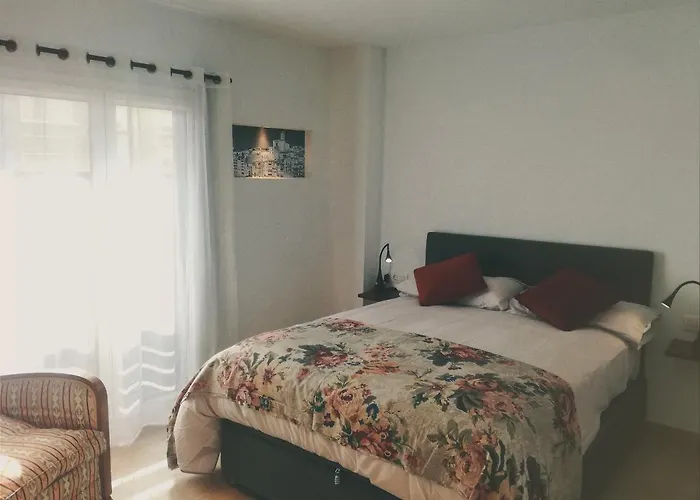 Piso Centrico De 3 Con Terraza Y Vistas *