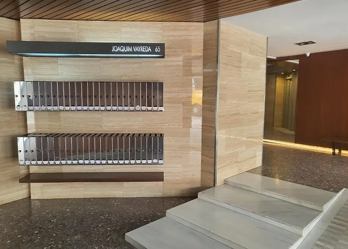 דירה Piso Centrico De 3 Con Terraza Y Vistas ז'ירונה