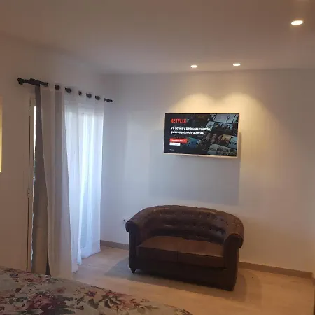 Piso Céntrico De 3 Con Terraza Y Vistas