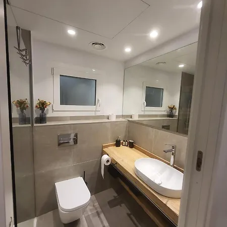 Piso Centrico De 3 Con Terraza Y Vistas Apartment *