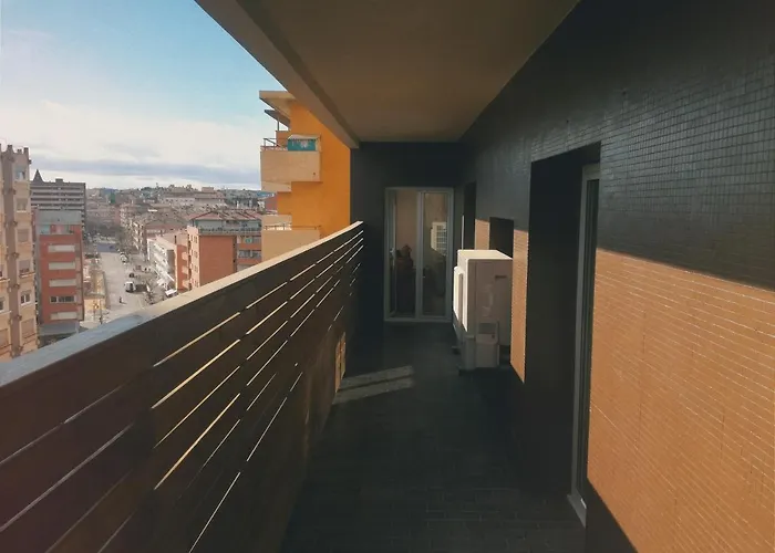 Piso Centrico De 3 Con Terraza Y Vistas *